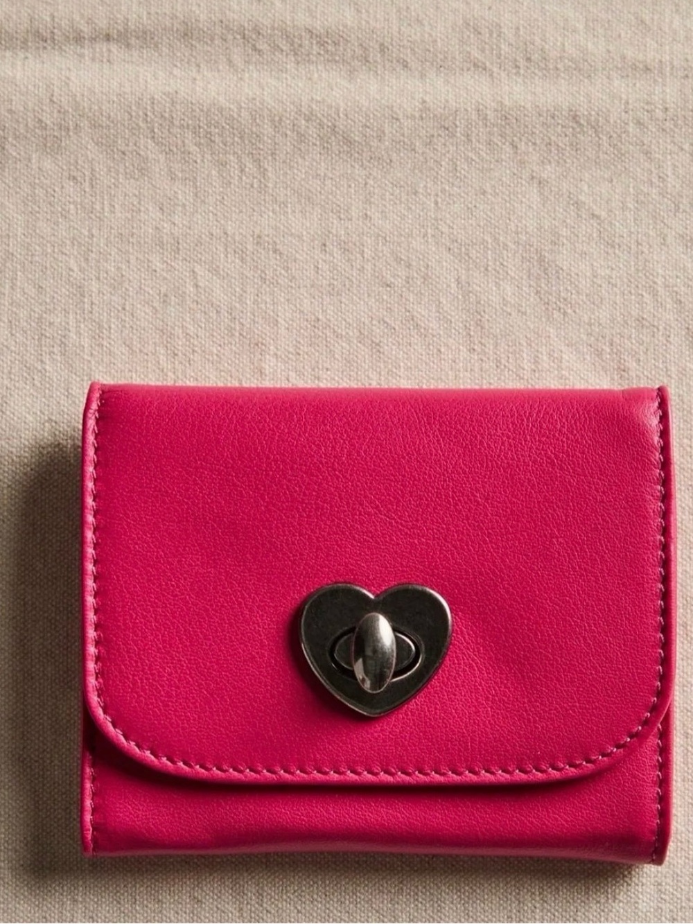 NEW Free People Lock it Up genuine leather heart wallet